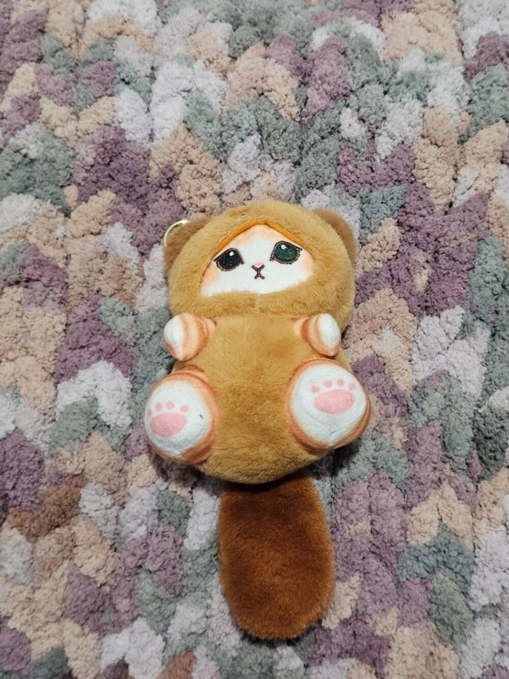 mofusand Animal Costume Series Bear Kuma-Nyan Plush Keychain - Picture 3 of 7